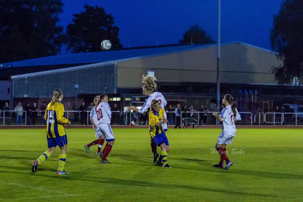 Bild 130 - B-Juniorinnen SV Henstedt-Ulzburg - Holstein Kiel : Ergebnis: 0:12